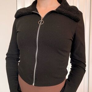 Ginger G Black Zip-Up Jacket with Sherpa Collar